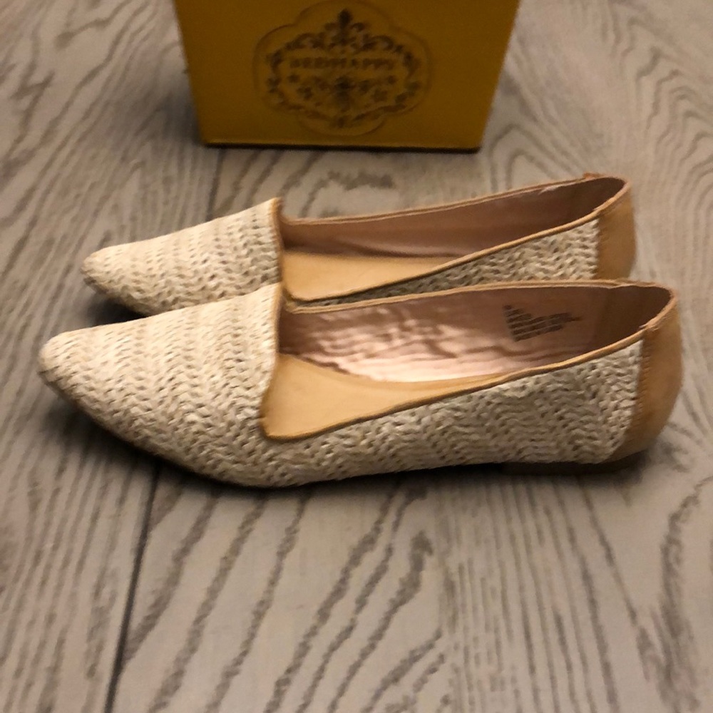 Flats - Picture 4 of 4